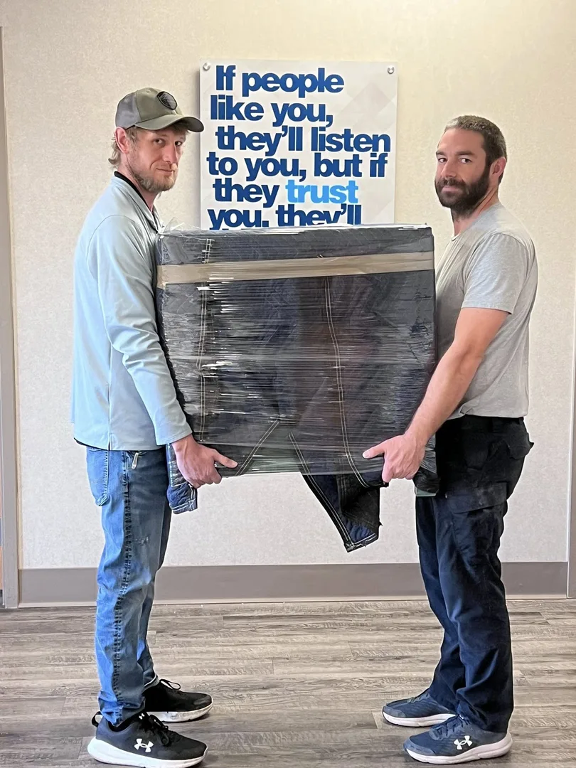 Professional furniture handling